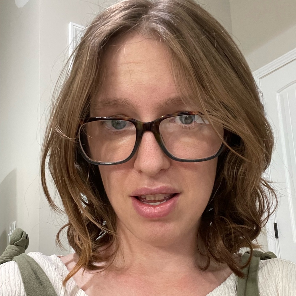 Meet your Posher, Tiffany